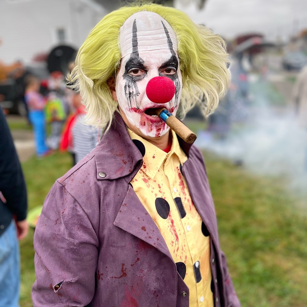 Men’s Halloween costume, killer clown, carnival circus ringmaster